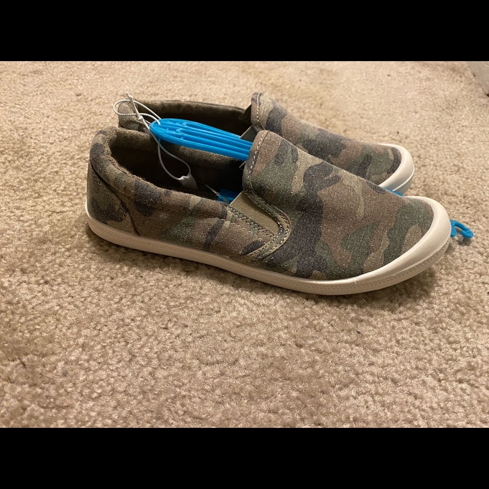 Casual Slip-On Shoes